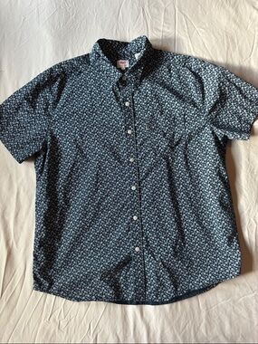 Levi's Navy Short-Sleeve Button-Down with Light Blue Floral Print
